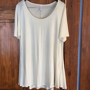 LuLaRoe Classic Tee
